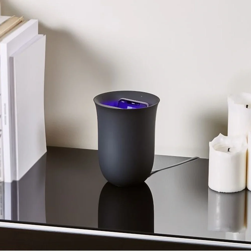Wireless Sanitizing Charging Station Matte Black